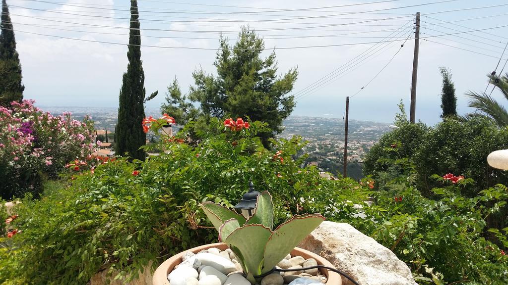 Garden Of Eden Villa Paphos Room photo